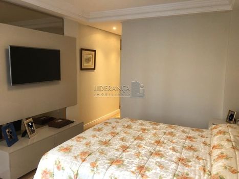 Foto 23 do(a) Apartamento de 4 quartos à venda em Centro, Florianópolis