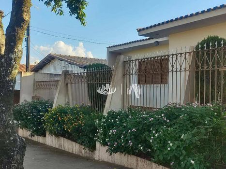 Foto 2 do(a) Casa em Condomínio de 3 quartos à venda em Centro, Cambé