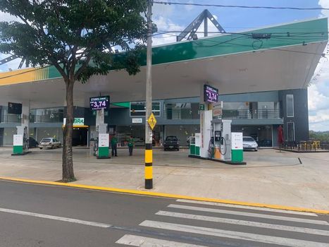 Foto 1 do(a) Sala / Conjunto Comercial false para alugar em Água Branca, Piracicaba