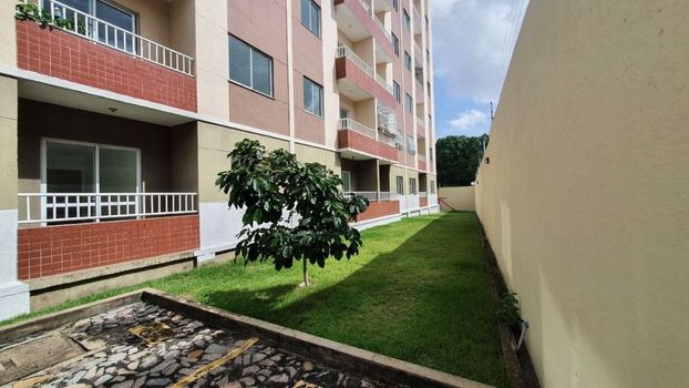 Foto 4 do(a) Apartamento de 2 quartos à venda em Montese, Fortaleza