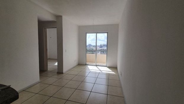Foto 7 do(a) Apartamento de 2 quartos à venda em Montese, Fortaleza