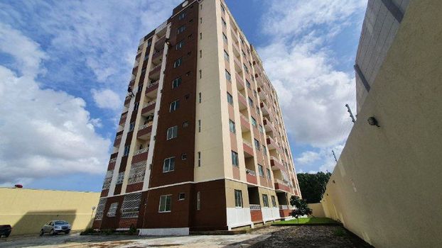 Foto 1 do(a) Apartamento de 2 quartos à venda em Montese, Fortaleza