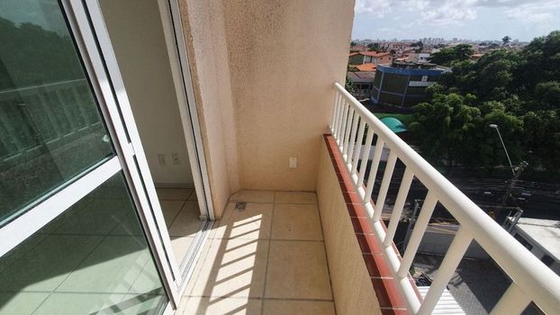Foto 9 do(a) Apartamento de 2 quartos à venda em Montese, Fortaleza