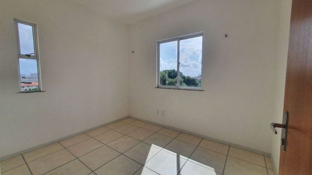 Foto 13 do(a) Apartamento de 2 quartos à venda em Montese, Fortaleza