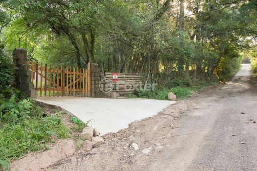 Foto 2 do(a) Fazenda / Sítio / Chácara false à venda em Campo Novo, Porto Alegre