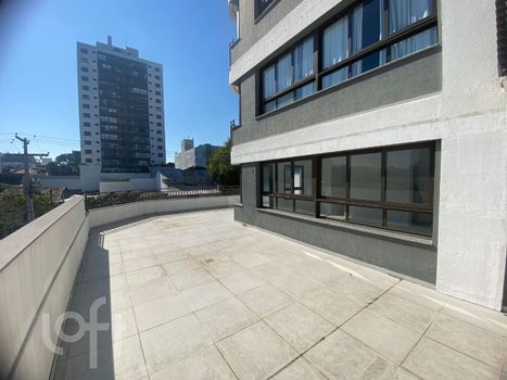 Foto 2 do(a) Apartamento de 1 quartos à venda em Jardim Botânico, Porto Alegre