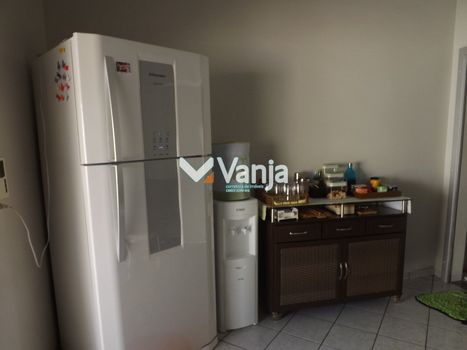 Foto 4 do(a) Casa de 2 quartos à venda em Centro, Três Lagoas
