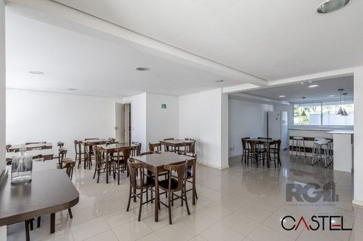 Foto 4 do(a) Apartamento de 2 quartos à venda em Azenha, Porto Alegre