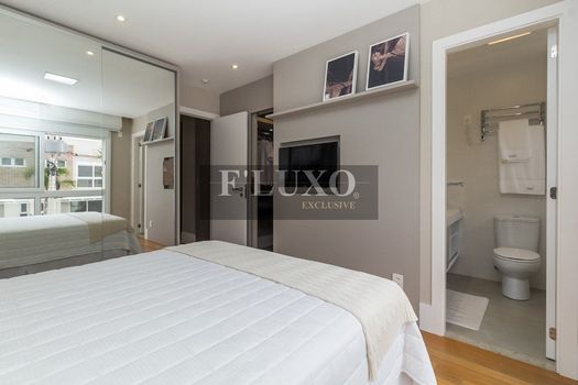 Foto 30 do(a) Casa em Condomínio de 3 quartos à venda em Vila Nova, Porto Alegre
