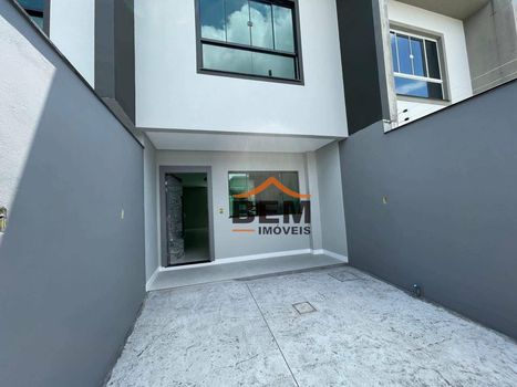 Foto 3 do(a) Casa em Condomínio de 2 quartos à venda em Rio Pequeno, Camboriú