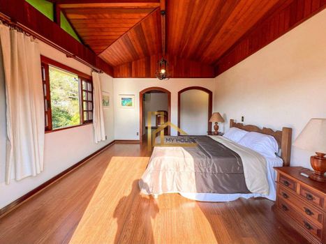 Foto 9 do(a) Casa em Condomínio de 8 quartos à venda em Quebra Frascos, Teresópolis