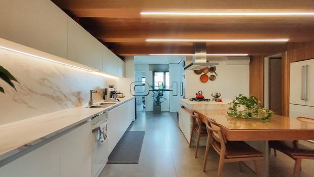 Foto 12 do(a) Apartamento de 4 quartos à venda em Vila Mariana, São Paulo