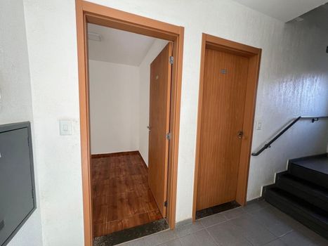 Foto 10 do(a) Apartamento de 2 quartos à venda em Jardim Maria Luiza, Londrina