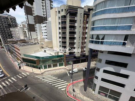Foto 5 do(a) Apartamento de 2 quartos à venda em Centro, Guarapari