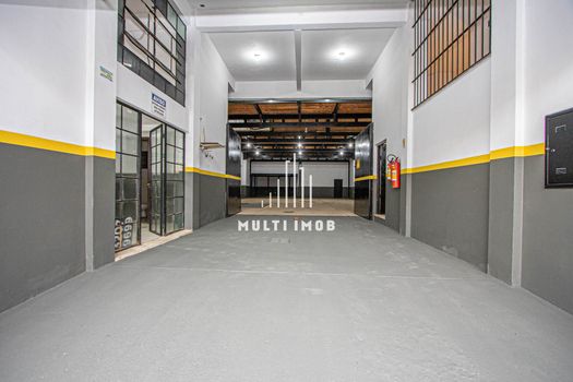 Foto 1 do(a) Galpão / Depósito / Armazém / Pavilhão false para alugar em São Geraldo, Porto Alegre
