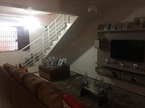 Foto 6 do(a) Casa de 4 quartos à venda em Conjunto Esperança, Fortaleza