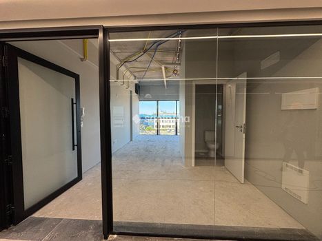 Foto 5 do(a) Sala / Conjunto Comercial false à venda em Campeche, Florianópolis