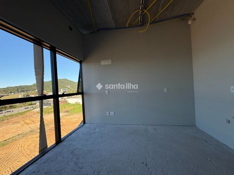 Foto 17 do(a) Sala / Conjunto Comercial false à venda em Campeche, Florianópolis