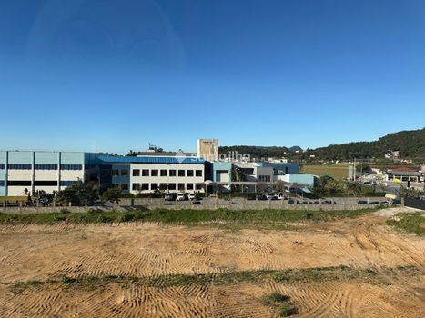 Foto 20 do(a) Sala / Conjunto Comercial false à venda em Campeche, Florianópolis