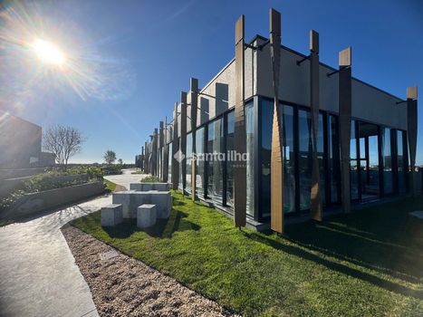 Foto 1 do(a) Sala / Conjunto Comercial false à venda em Campeche, Florianópolis