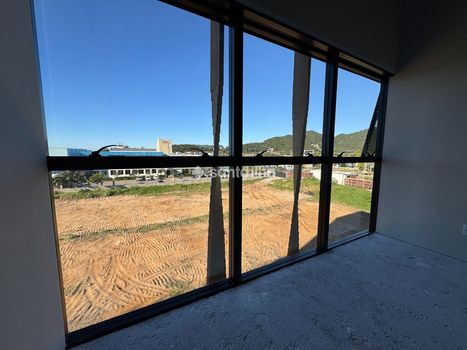 Foto 18 do(a) Sala / Conjunto Comercial false à venda em Campeche, Florianópolis