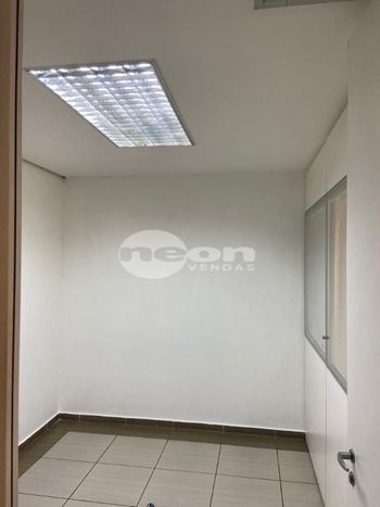 Foto 7 do(a) Sala / Conjunto Comercial de 1 quartos à venda em Vila Bastos, Santo André