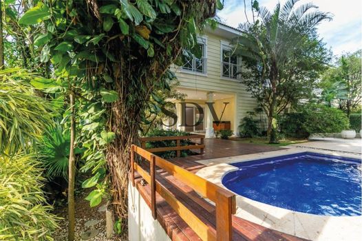 Foto 1 do(a) Casa em Condomínio de 4 quartos para alugar em Jardim Petrópolis, São Paulo