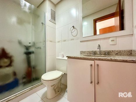 Foto 23 do(a) Apartamento de 3 quartos à venda em Santana, Porto Alegre