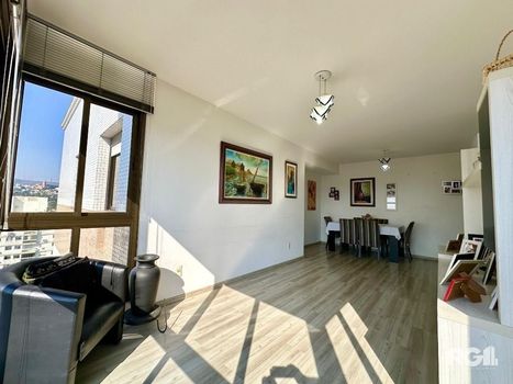 Foto 30 do(a) Apartamento de 3 quartos à venda em Santana, Porto Alegre