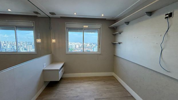 Foto 13 do(a) Apartamento de 4 quartos à venda em Vila Bertioga, São Paulo