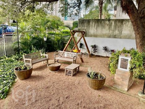 Foto 39 do(a) Apartamento de 3 quartos à venda em Passo da Areia, Porto Alegre