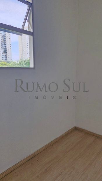 Foto 13 do(a) Apartamento de 3 quartos à venda em Vila Sofia, São Paulo
