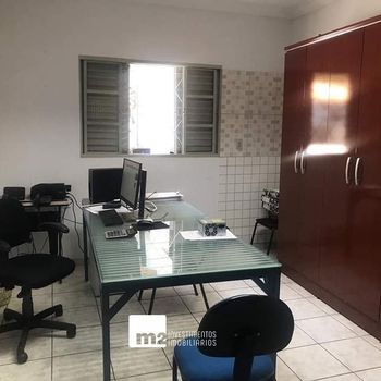 Foto 3 do(a) Casa de 4 quartos à venda em Setor Morais, Goiânia