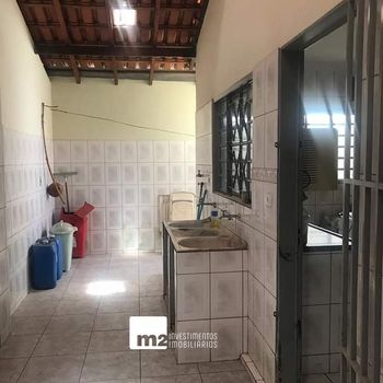 Foto 8 do(a) Casa de 4 quartos à venda em Setor Morais, Goiânia