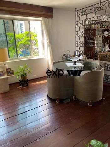 Foto 3 do(a) Apartamento de 3 quartos à venda em Vila Nova Conceição, São Paulo