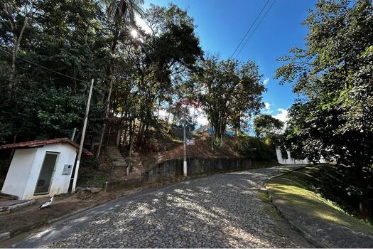 Foto 5 do(a) Fazenda / Sítio / Chácara false à venda em null, Sarzedo