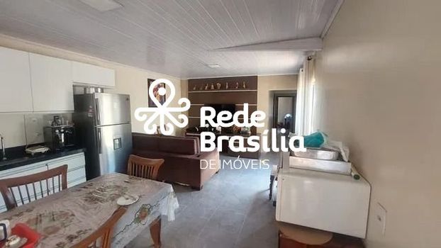 Foto 2 do(a) Casa de 2 quartos à venda em Setor Habitacional Vicente Pires, Brasília