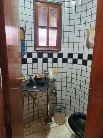 Foto 5 do(a) Casa em Condomínio de 4 quartos à venda em Loteamento Celina Park, Goiânia