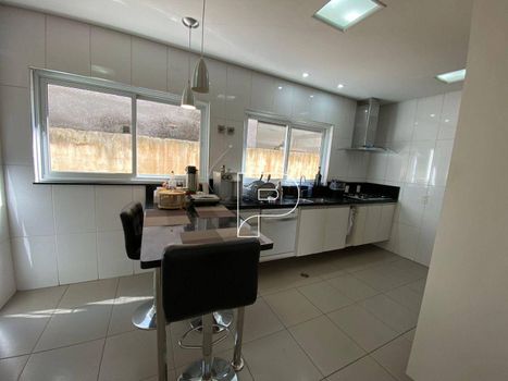 Foto 9 do(a) Casa em Condomínio de 4 quartos à venda em Jardim Torino, Cotia
