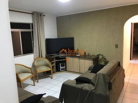 Foto 5 do(a) Casa de 6 quartos à venda em Jardim Santa Clara, Guarulhos