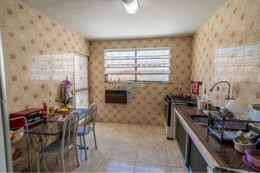 Foto 41 do(a) Casa de 3 quartos à venda em Jardim Guanabara, Rio de Janeiro