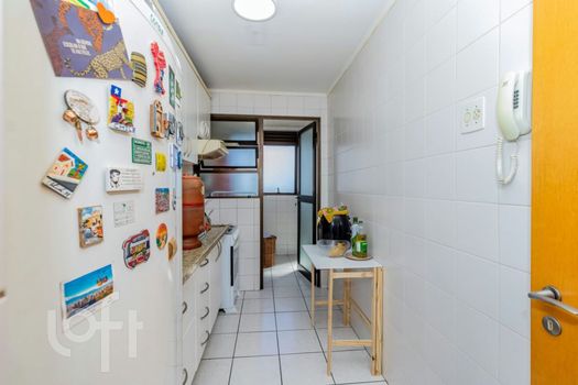 Foto 28 do(a) Apartamento de 2 quartos à venda em Rio Branco, Porto Alegre