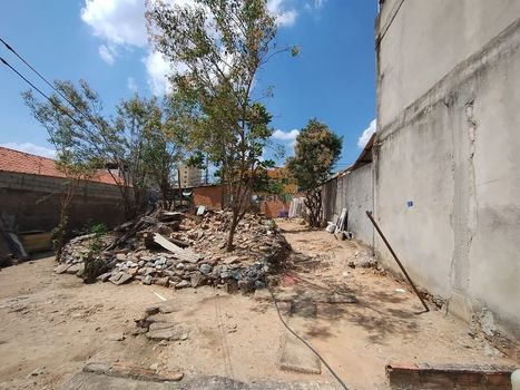 Foto 2 do(a) Terreno false à venda em Vera Cruz, Belo Horizonte