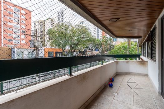 Foto 4 do(a) Apartamento de 3 quartos à venda em Vila Uberabinha, São Paulo