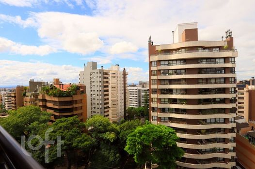 Foto 23 do(a) Apartamento de 3 quartos à venda em Bela Vista, Porto Alegre