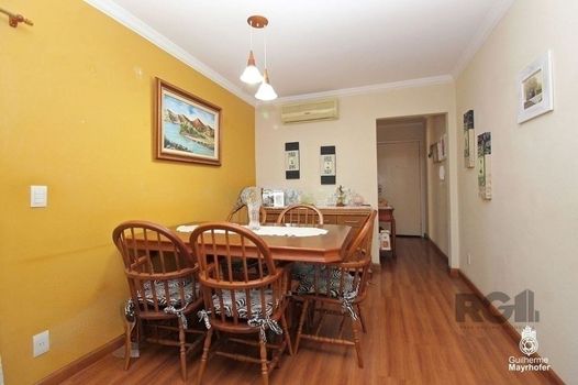 Foto 4 do(a) Flat de 3 quartos à venda em Jardim do Salso, Porto Alegre