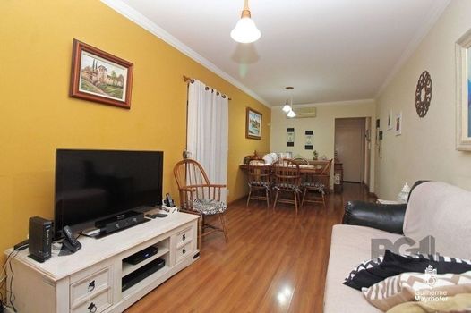 Foto 3 do(a) Flat de 3 quartos à venda em Jardim do Salso, Porto Alegre