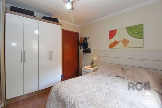 Foto 9 do(a) Flat de 3 quartos à venda em Jardim do Salso, Porto Alegre