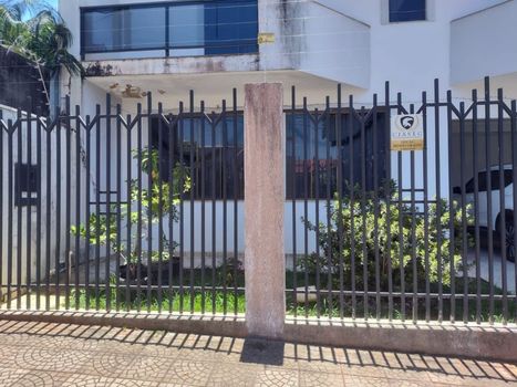 Foto 2 do(a) Casa de 3 quartos à venda em Jardim Brasil, Maringá