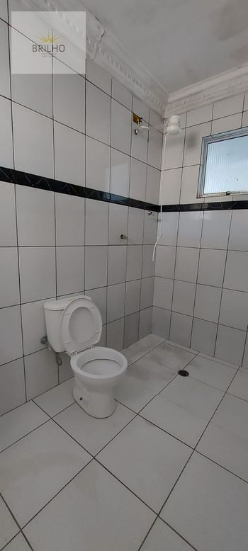 Foto 11 do(a) Casa de 2 quartos para alugar em Padroeira, Osasco